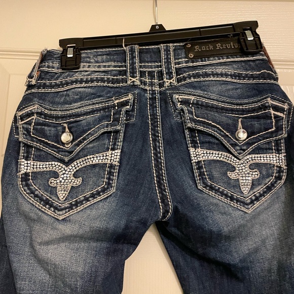 Buckle Sparkly Rock Revival Jeans - Picture 3 of 7